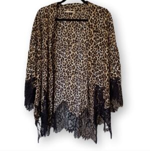 Leopard Print Lace Trim Sweater Gold Hawk XS